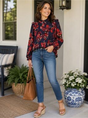 JODIFL Navy Floral Blouse